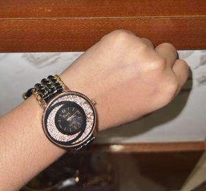 Stylish Black &amp; Gold Chain Watch