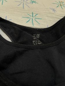 H&amp;M Comfo Sport Bra