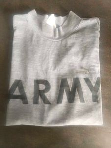Man T-shirt