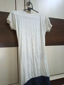 White Simple Sober Top
