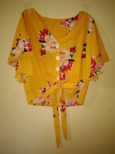 A Floral Flower Printed Top