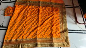 Saree With Blouse