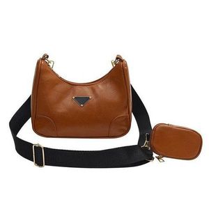 SAVANA brown Sling Bag