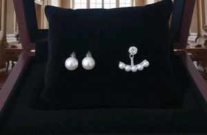 2 pears of Pearl Earring Set