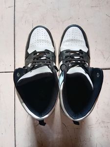 Nike Air Jordan Black And Blue Shoes