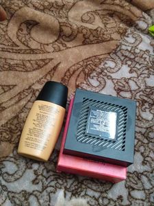 NYKAA Compact and hydrating foundation combo
