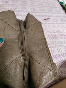 Baggit Hand Bag | Standard Size