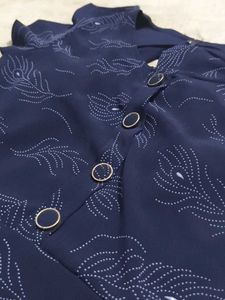Cute Crop Top Can Be Use As Blouse 💙🪻