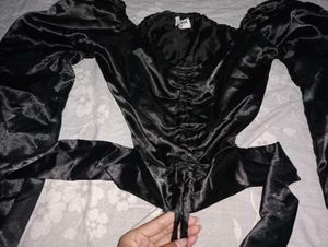 :Black Satin Puff Sleeve Tie-Back Crop Top