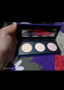 Highlighter Palette
