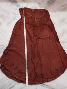 Sleevless Top
