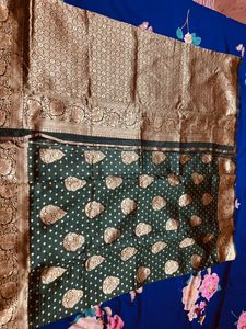 Banarasi Will Saree With zari Border Green Colour