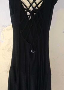 Chic Black Trousers with Zipper Detail,Stylish Top