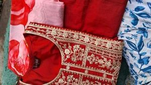 Wedding Look Kurta Pant Set In Red Colour❤️🫶