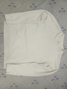 Simple White Sweatshirt