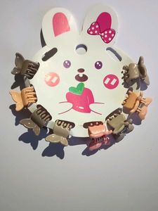 Adorable Hair Clips 2 Set - Brand New!
