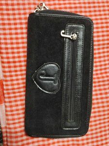 Imported| Beautiful Juicy Couture Clutch