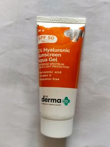 The Derma Co Hyaluronic Sunscreen Pack Of 1