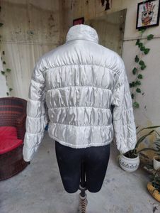 Auth Georgio Armani SILVER down-like poofy jacket