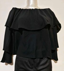 🎄Buy 2, Get 1 Free🎁Black Off-Shoulder Top