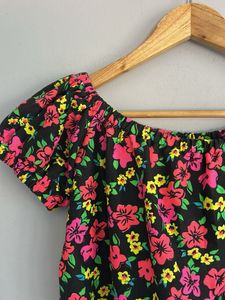 Floral Print Off-Shoulder Top