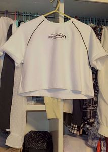 🪻✨White Korean Crop Top 🎀✨