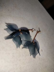Floral Drop Earrings