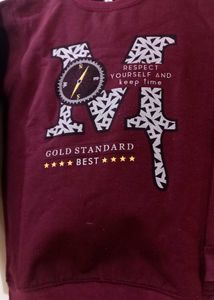 Maroon sweatshirt