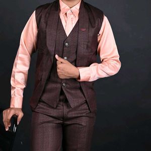 🟩Beautiful 3 Pcs Suit For 8-10 Yrs Boy