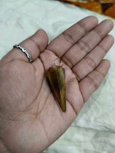 TIGER EYE GEMSTONE CRYSTAL PENDANT