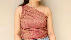 New One Shoulder Top