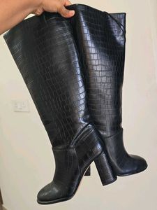 H&amp;M Croc Effect Knee-High Boots