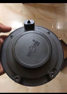 Watch Without Machine Have Outer Body Box Provided