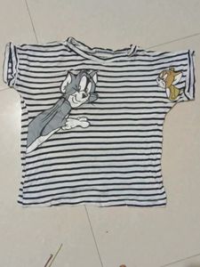 Like New Tom& Jerry Top