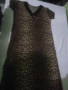 Beautyful Night Dress In Hozri Fabric