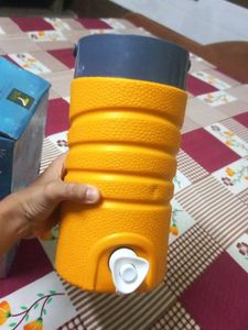 Small Camber 2 To 3 Liter Capacity
