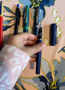 Set Of 8 Pens
