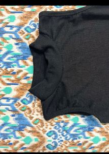 Black High Neck Sleeveless Top