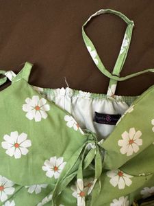 Daisy Print Green Dress