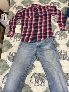 Combo of cheque shirt and blue jeans