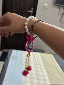 PEARL EVIL EYE HAND ACCESSORIES