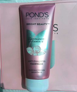 Ponds Niacinamide Face Wash