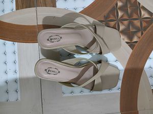 Denill Heels Size 41