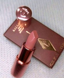 Charlotte Tilbury Lipstick ♥️💕
