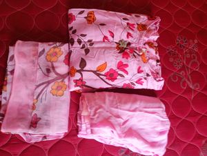 Kurthi Set With Dupatta