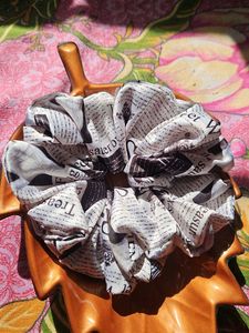 Printed Scrunchie Set