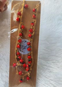 RED BEADED GOLD CHAIN NECKLACE