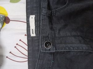 Black Capary Jeans