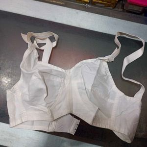 🎀 30 SIZE BRA (ONLY ONE) 🎀