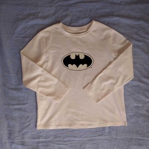 ⊹₊ ⋆ Batman Graphic Tee ⋆ ₊⊹